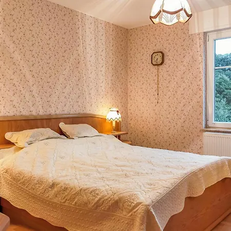 2 Bedroom Awesome In Apartman