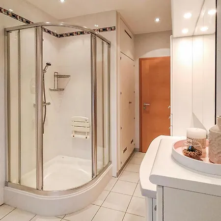 Apartman 2 Bedroom Awesome In