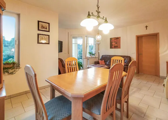 Apartmán 2 Bedroom Awesome In *